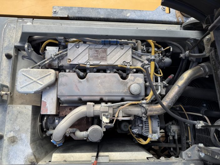 Liebherr R922 LC 2 (6)