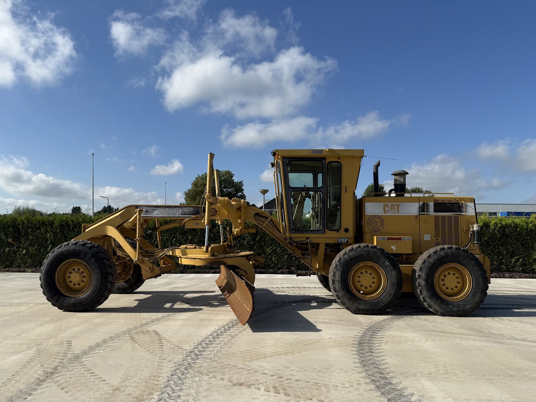 CAT 140H (20)