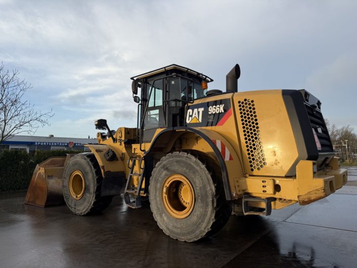 Caterpillar 966K (4)