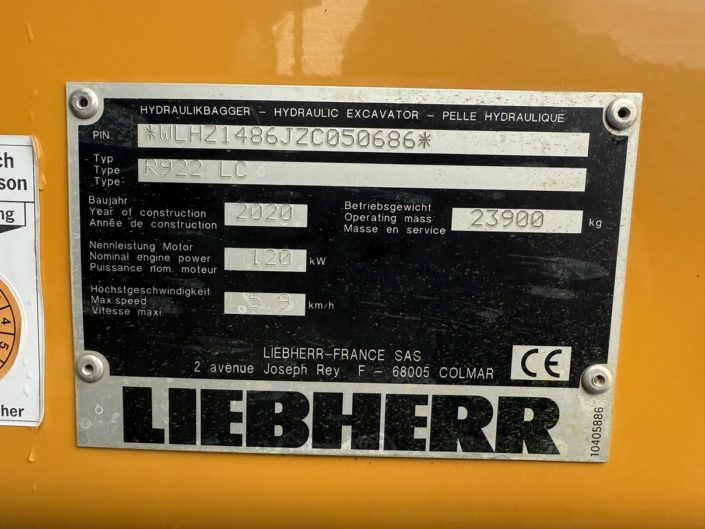 Liebherr R922LC car dismantler (8)