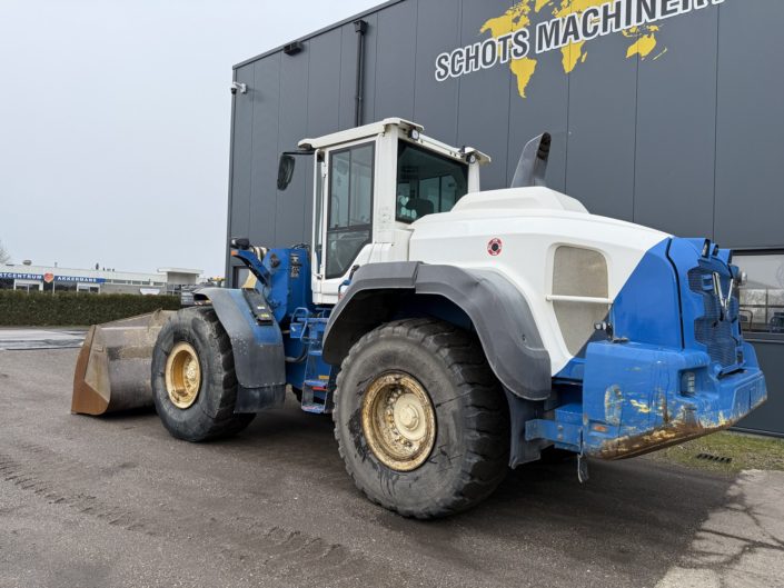 VOLVO L120H (18)