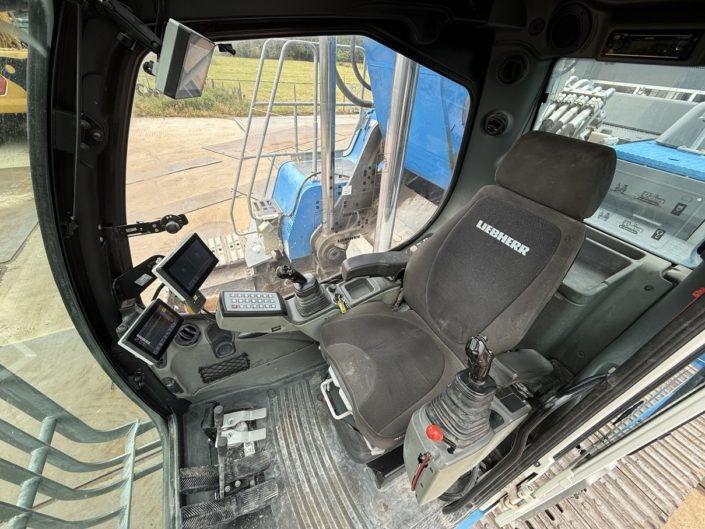 Liebherr R940 Demolition (27)