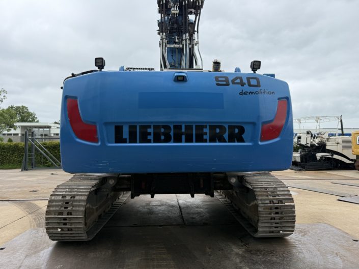 Liebherr R940 Demolition (44)