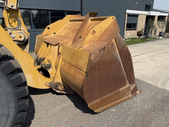 CATERPILLAR 980M (19)